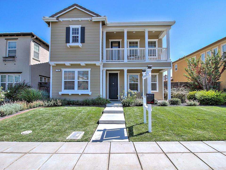 1st image of 778 N San Marcos Dr