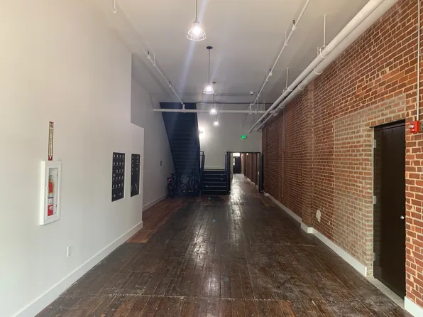 240 1st St NE, Cleveland, TN