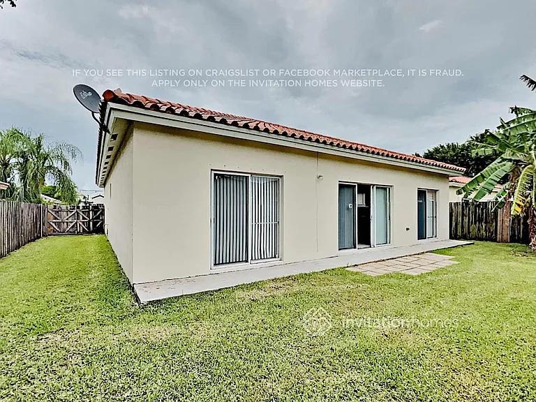 20742 SW 86th Ct — Photo 20