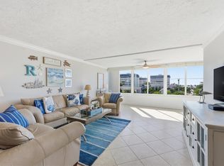 1200 E Peppertree Ln APT 307, Sarasota, FL 34242