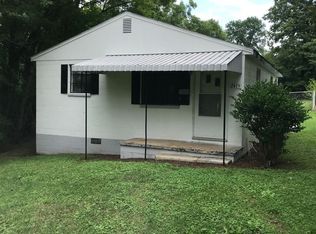 2415 Burgandy St, Winston Salem, NC 27107