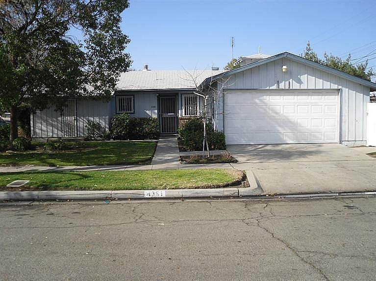 1st image of 4391 N Cedar Ave