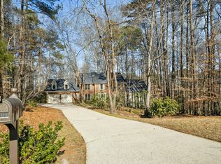 8808 Limestone Ct, Raleigh, NC 27615