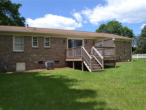 3rd image of 260 Country Club Dr