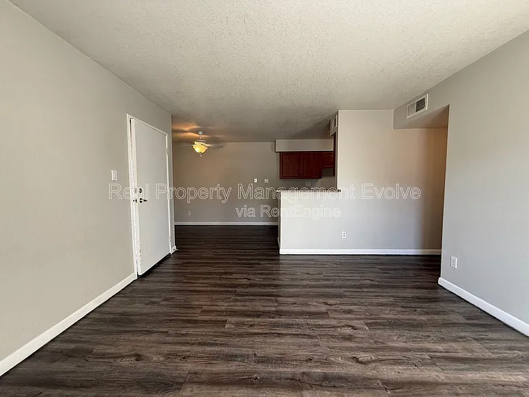5995 N 78th St #1062 — Photo 14
