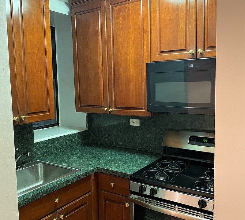 1st image of 235 E 13th St APT L