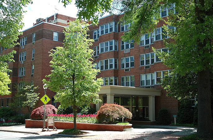 1 bed, 1014 sqft, $2,779 — Photo 2