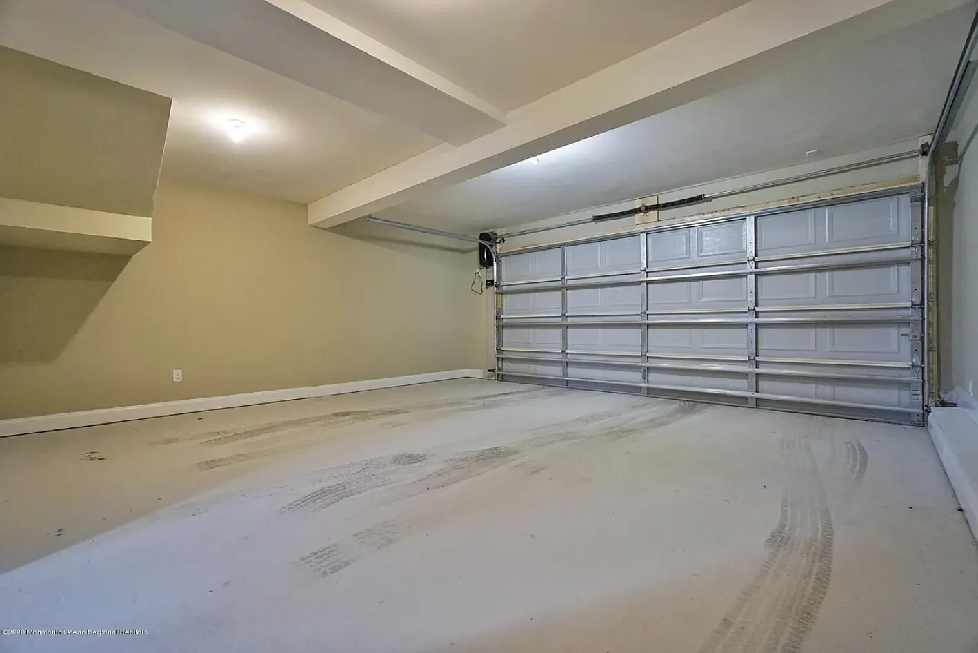 3 bed, 2.5 bath, 1765 sqft, $3,595 — Photo 4