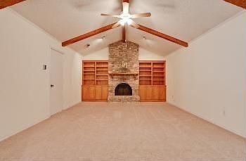 3rd image of 105 Lakevista W