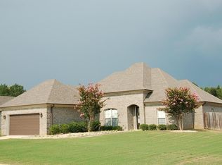 106 Anchuka Dr, Saltillo, MS 38866