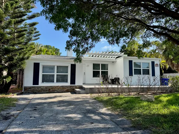 3205 Canal Dr, Pompano Beach, FL 33062