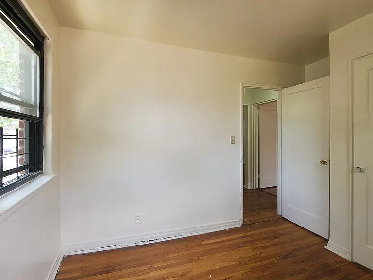 189-07 Henderson Ave #2 — Photo 7