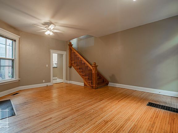 3rd image of 28-50 W Hubbard Ave #40