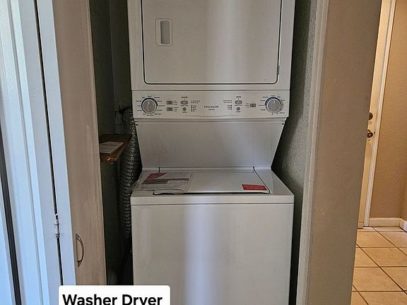 4th image of 2146 W Isabella Ave APT 124