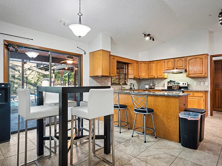 523 Princewood Dr — Photo 19