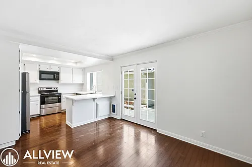 2055 W Lafayette Dr Photo 1