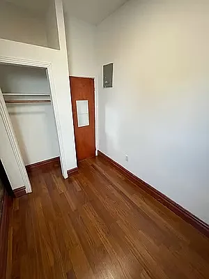 Rented by Bond New York | media 10