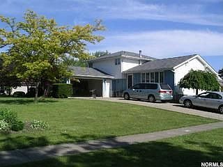 1st image of 4736 Persimmon Ln