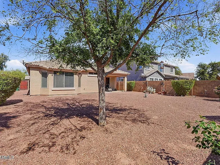 22023 Via Del Oro St — Photo 34