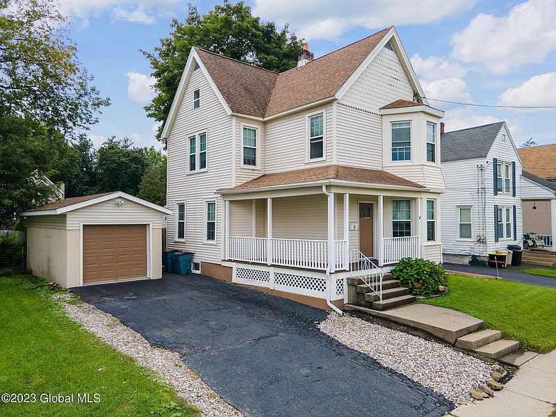 2nd image of 25 Glen Avenue