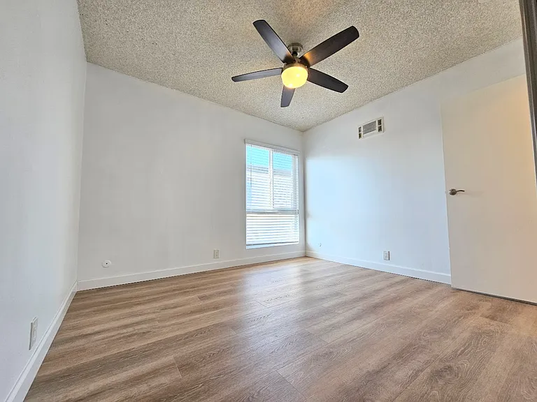 4463 Idaho St #1 — Photo 15