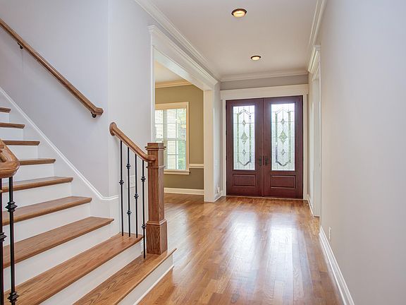 5th image of 1548 Sterling Lake Dr
