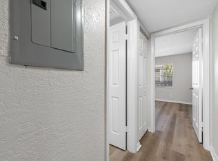 5651 58th Way N #D309, Saint Petersburg, FL 33709