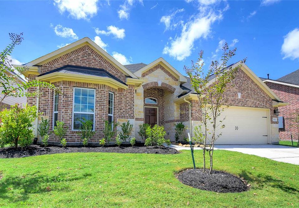 1st image of 24911 Acadia Park Cir