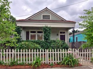 8429 Hickory St, New Orleans, LA 70118