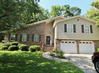 318 Saint Albans Rd, Irmo, SC 29063