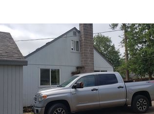 897 S 43rd St, Springfield, OR 97478