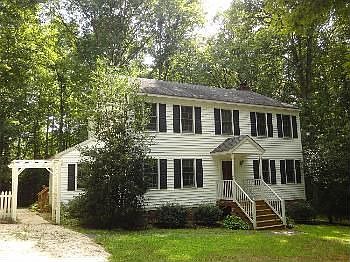 1st image of 4025 Jefferson Woods Dr