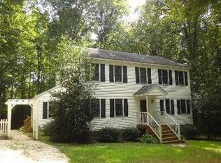 4025 Jefferson Woods Dr, Powhatan, VA 23139