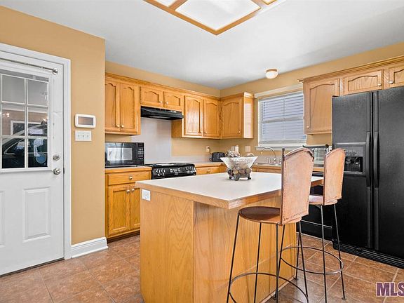 4th image of 9456 Crandon Dr