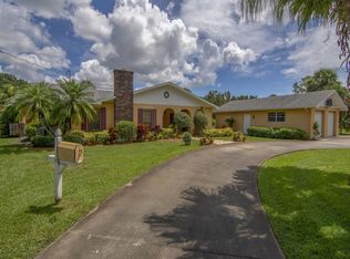 2536 2nd St, Vero Beach, FL 32962