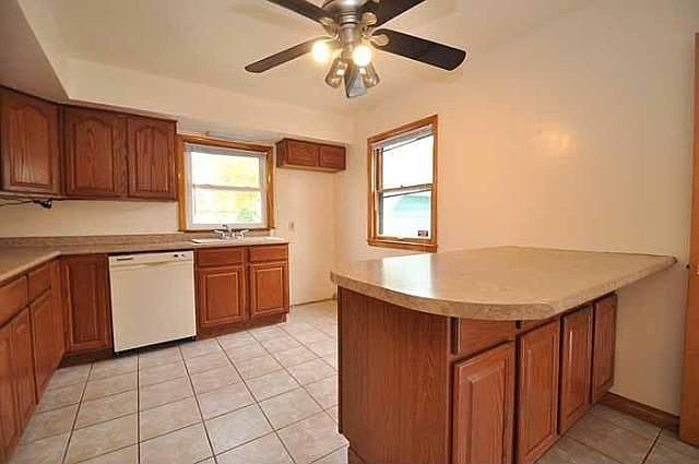 1st image of 7131 W Thurston Ave