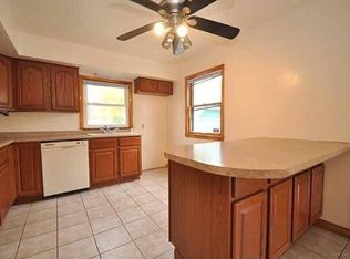 7131 W Thurston Ave, Milwaukee, WI