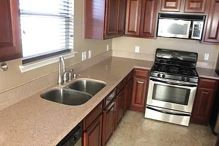 2819 Scottsdale Palms Dr — Photo 6
