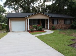 4717 Center Dr, Tallahassee, FL 32305