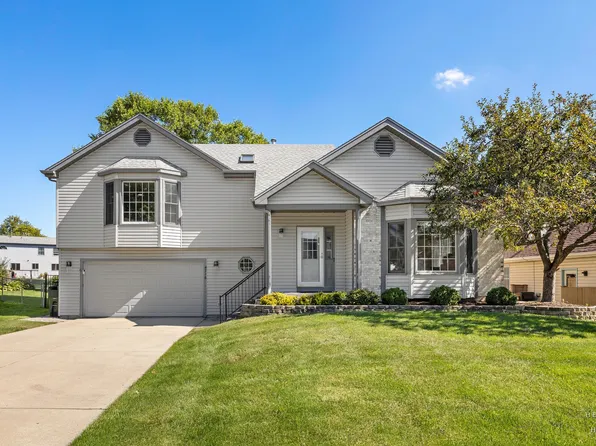 4716 Crystal Trl, McHenry, IL 60050