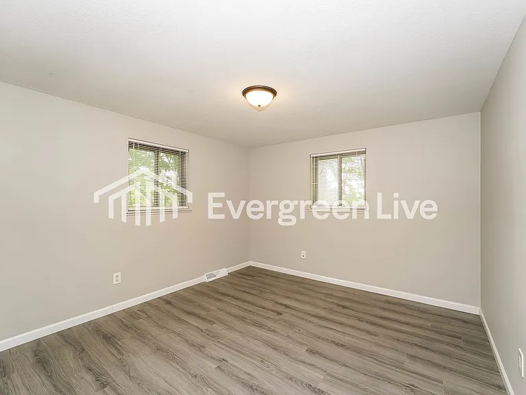 4985 Corduroy Rd — Photo 12