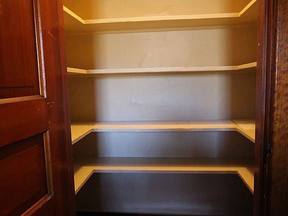 Pantry room