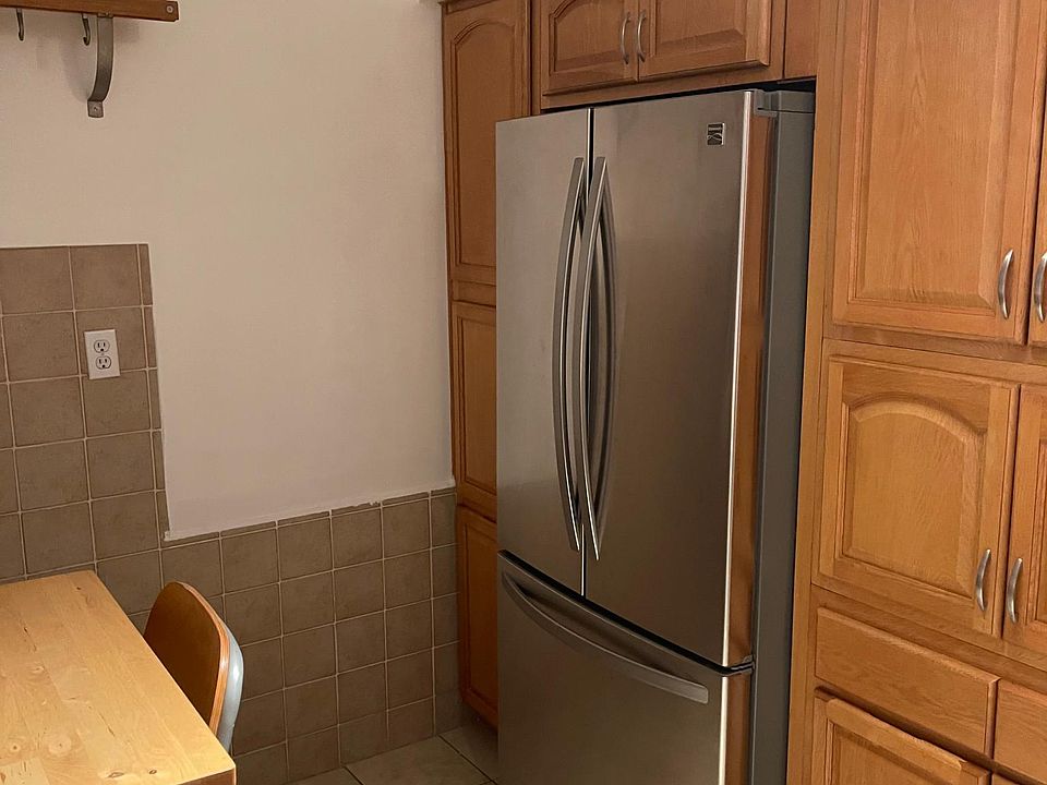 1st image of 105 McWhoter St #2