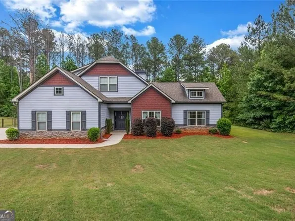 5 Carlow Ct, Newnan, GA 30263