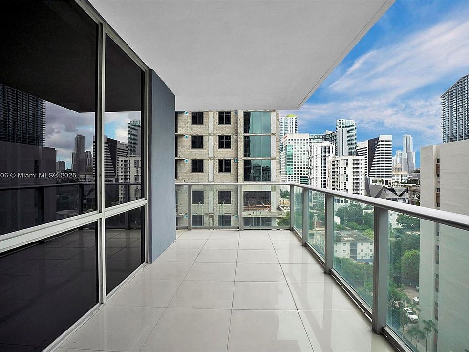 1st image of 1010 SW 2nd Ave Floor 10