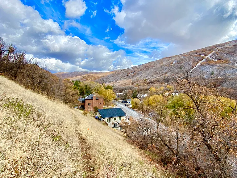 6025 E Emigration Canyon Rd — Photo 21