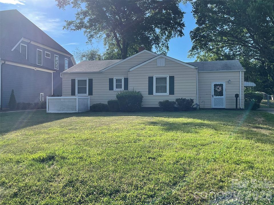 1st image of 3222 Auburn Ave
