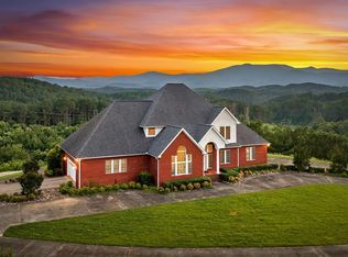 752 Cherokee Trl, Copperhill, TN 37317