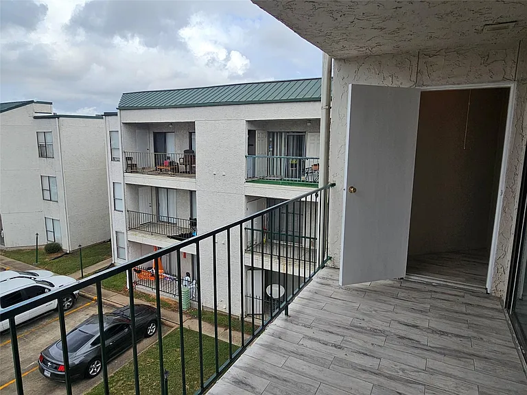 2816 S Bartell Dr #33 — Photo 17