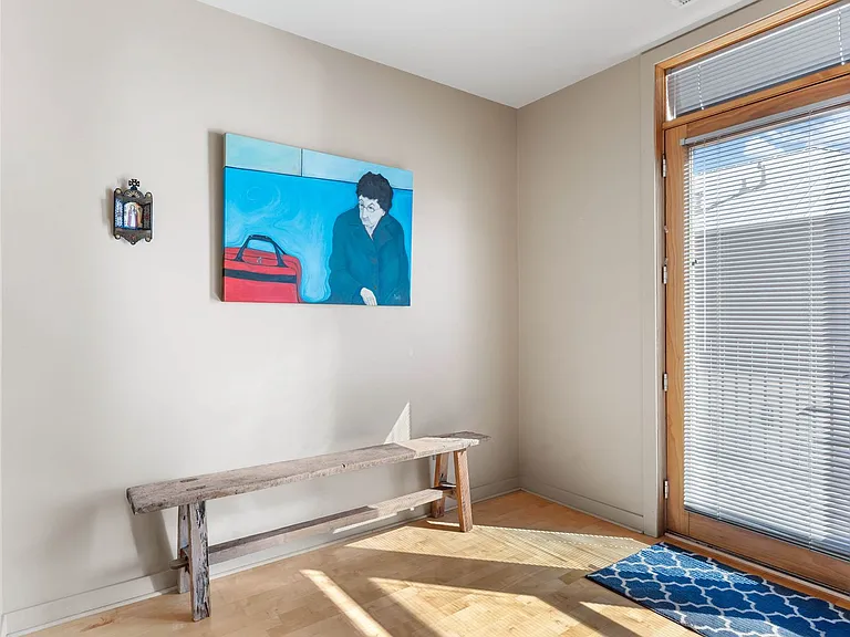 316 Broadway Blvd NE — Photo 11